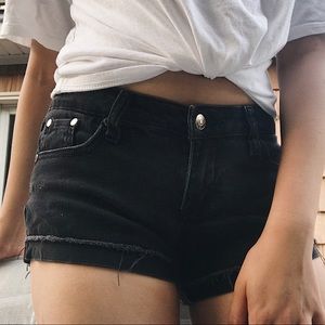 midrise black shorts